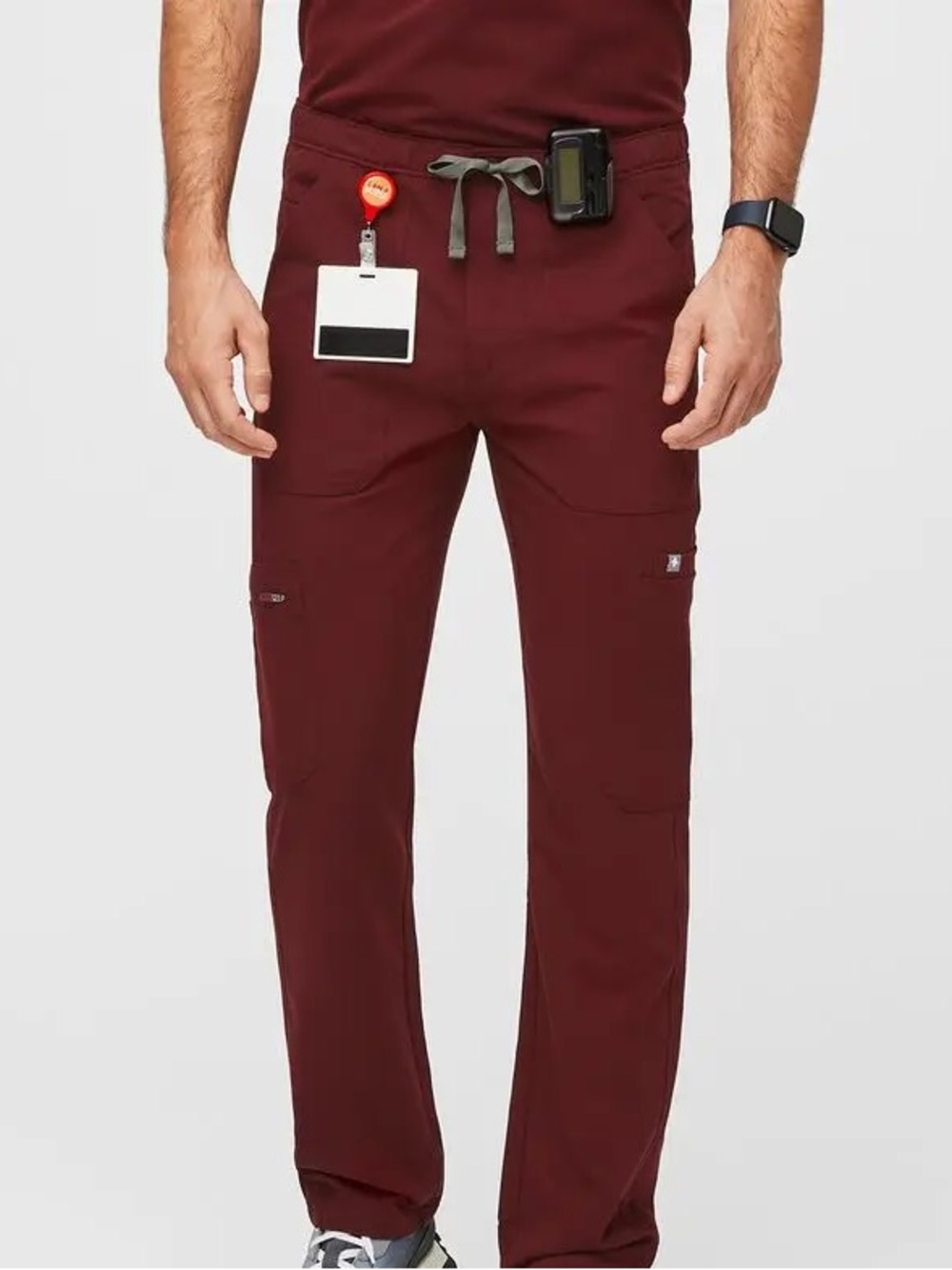 FIGS Cairo Straight Leg 9-Pocket Cargo Scrub Pants Men’s Small Short